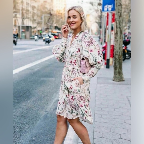 H&M Dresses & Skirts - Johanna Ortiz x H&M White Orchid Floral Linen Shirt Dress XS